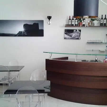 Regalpetra Hotell